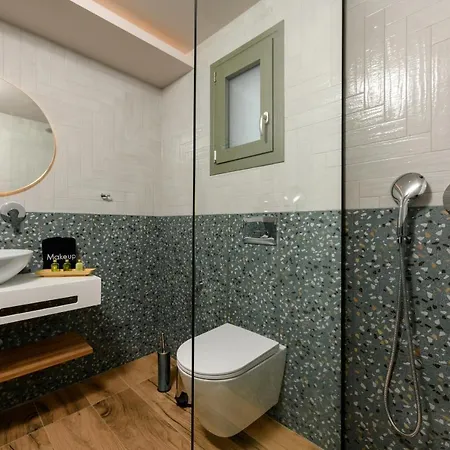 The Olive Land Órmos Prínou