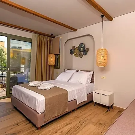 Hotel The Olive Land