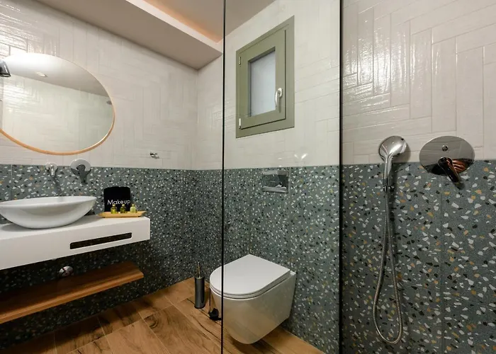 The Olive Land Órmos Prínou