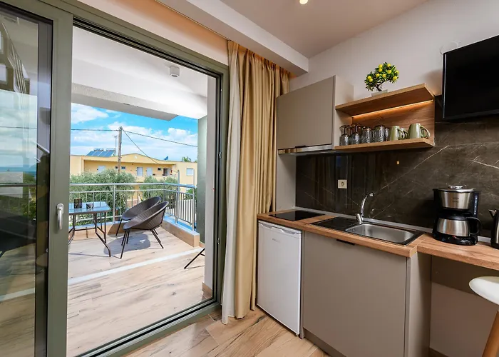 The Olive Land 酒店 *